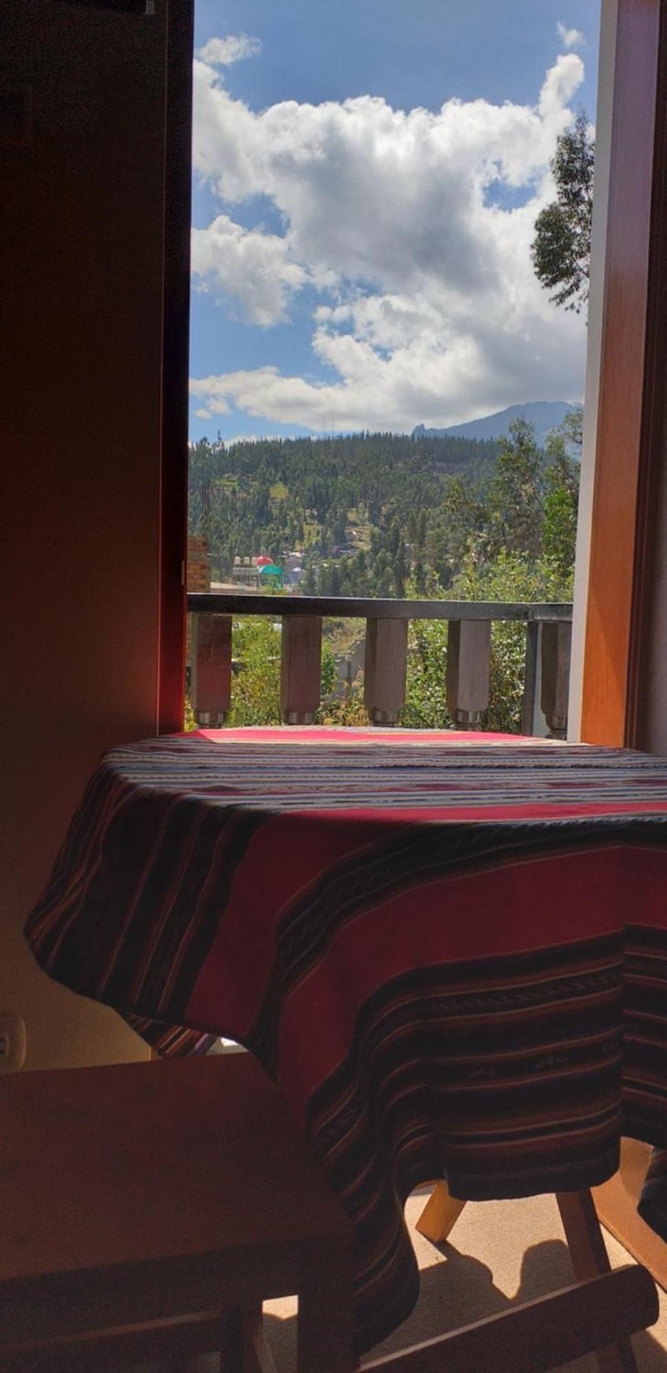 Amazing Huaraz Bed & Breakfast Bagian luar foto